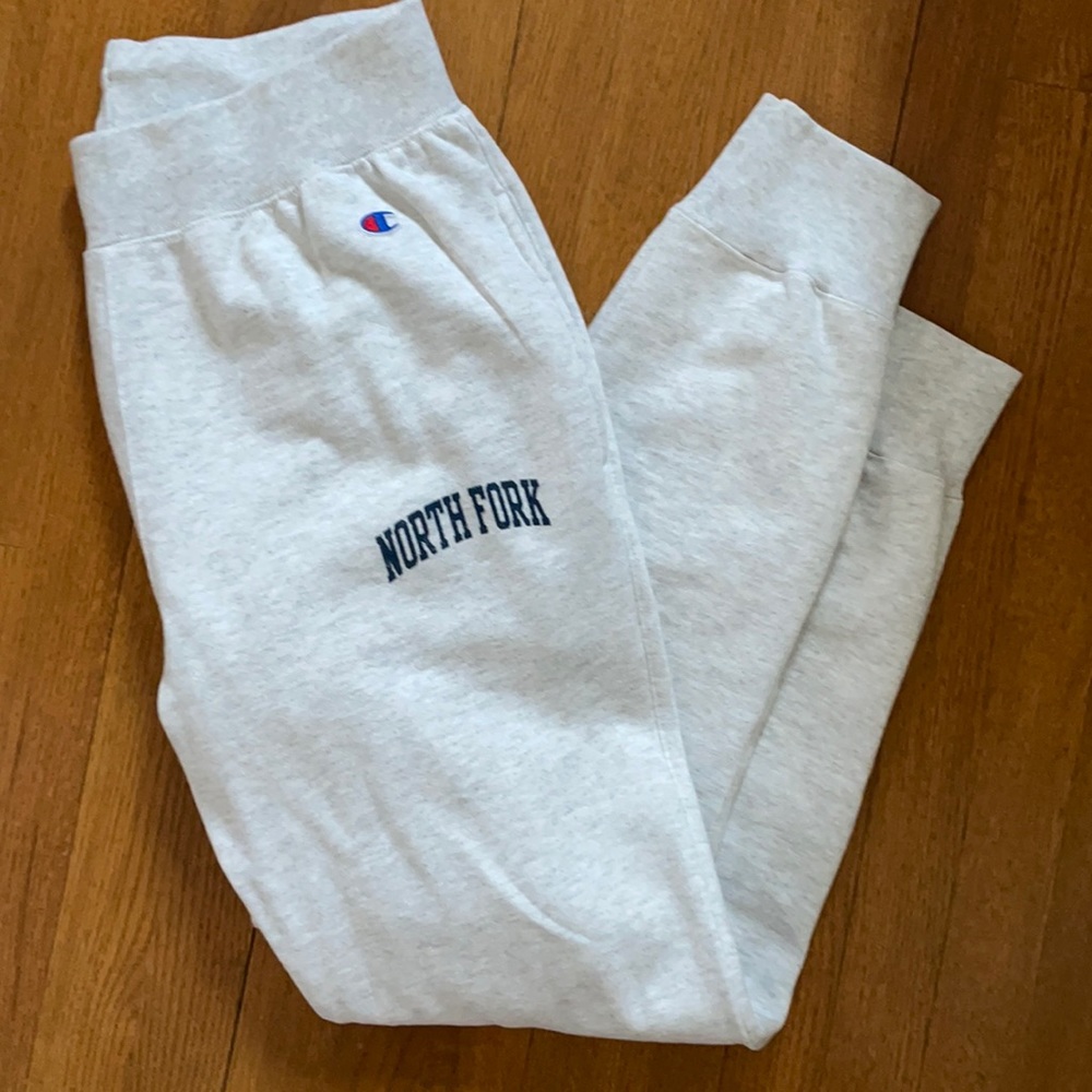 NWT Champion Reverse Weave Sweatpants